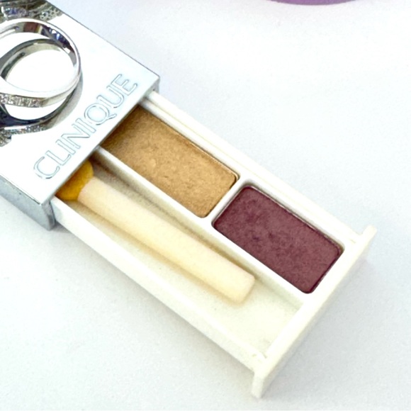 Elgin II Watch Bundle Ring Korean Skincare Clinique Eyeshadow Silver Purple Glam main image 5